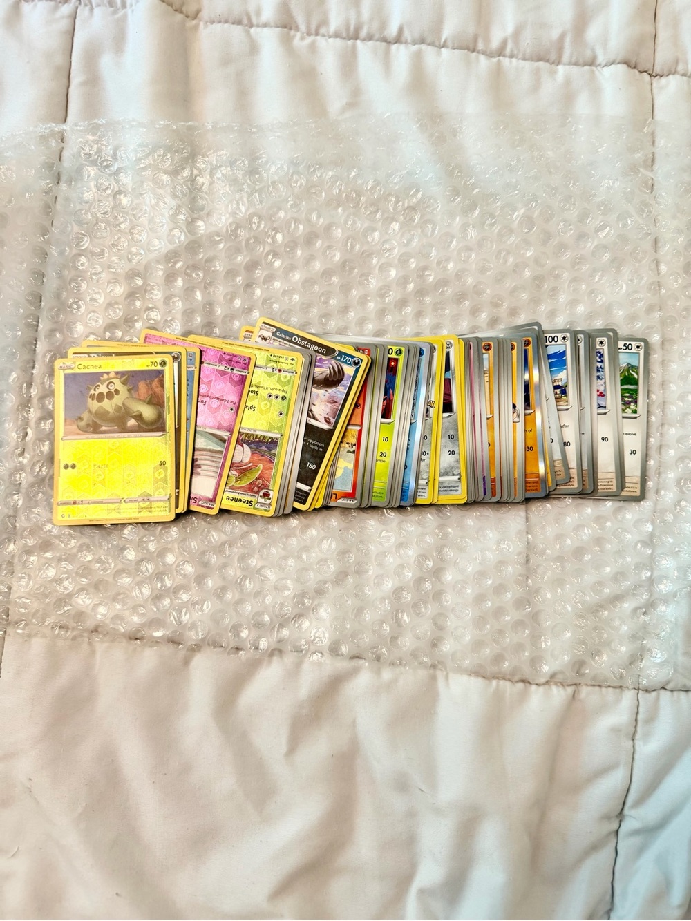 100 Pokémon unused cards bundle
